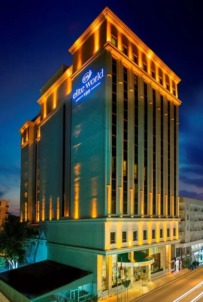 hotel elite world van_shabavizparvaz_01.jpg